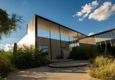 Image of a building on the Scottsdale Community College campus